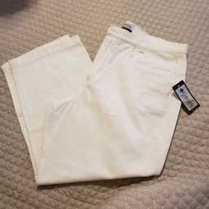 Columbia capri's